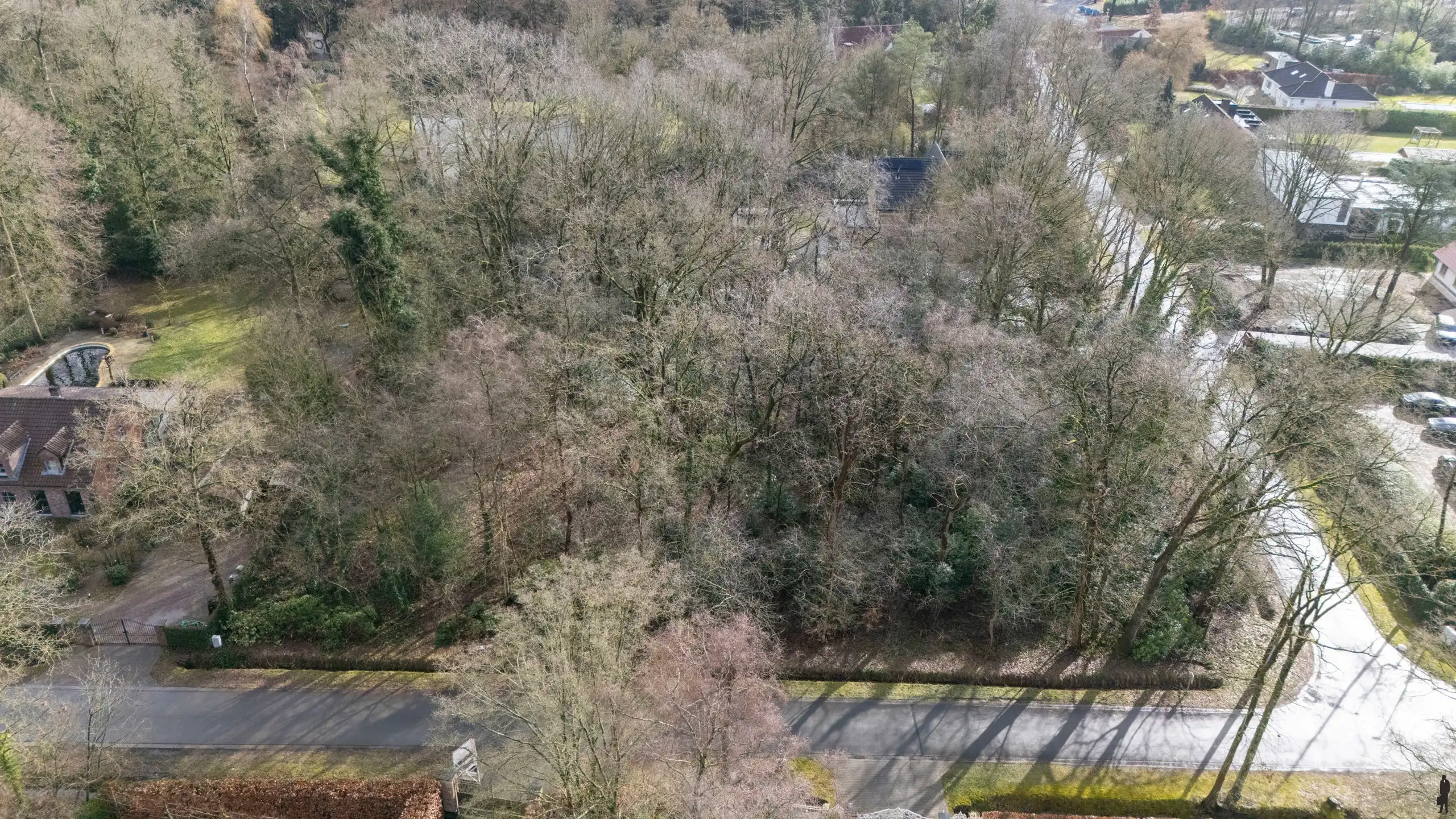 Hoekperceel van ca. 2.029 m² in rustige, groene ligging! foto 10