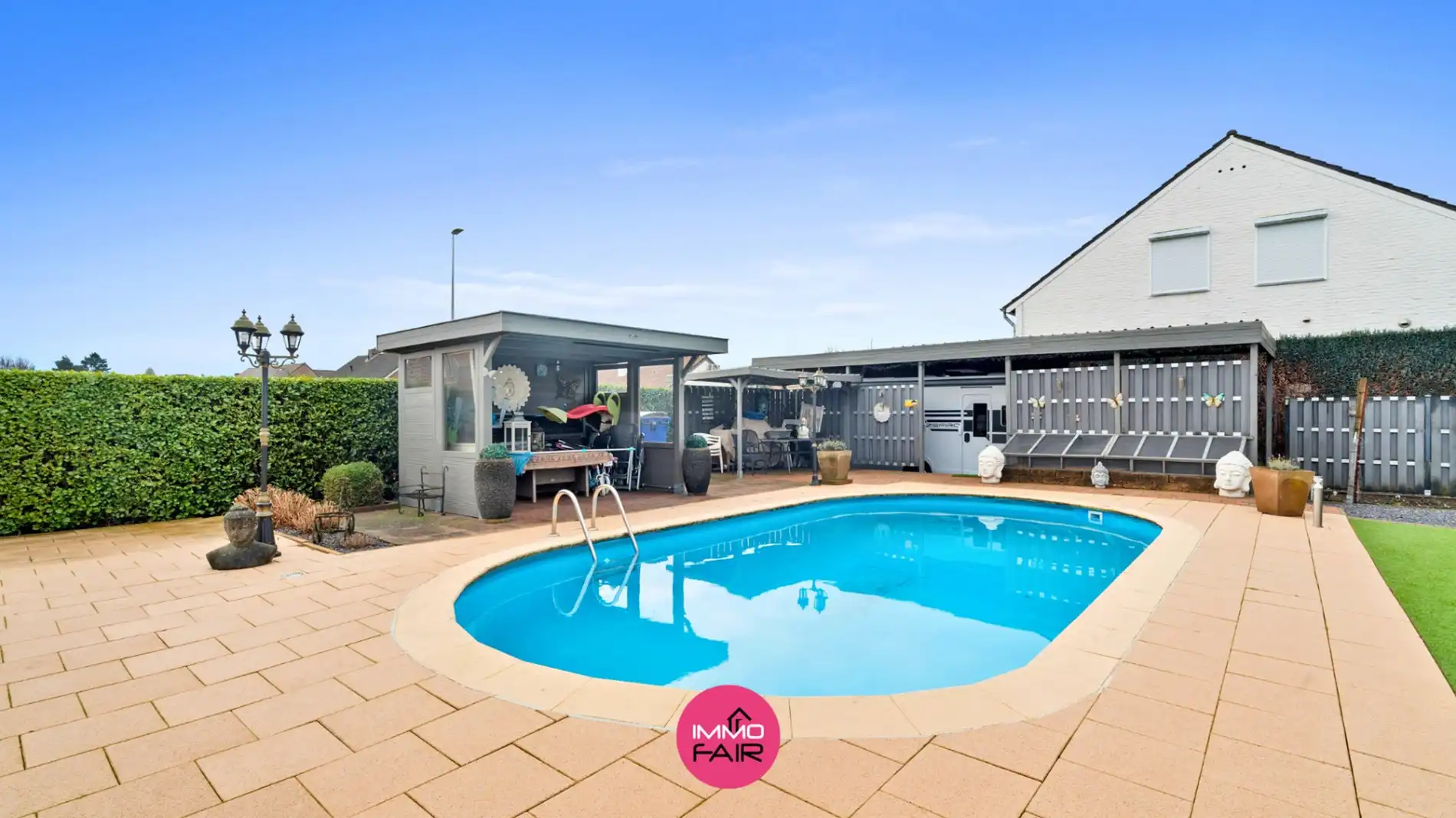 Royale gezinswoning op perceel van 829 m² op 5 minuten van Maastricht! foto 10