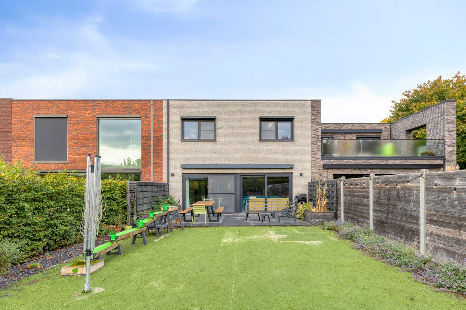 Energiezuinige gezinswoning met zuidgerichte tuin en dubbele oprit foto 18
