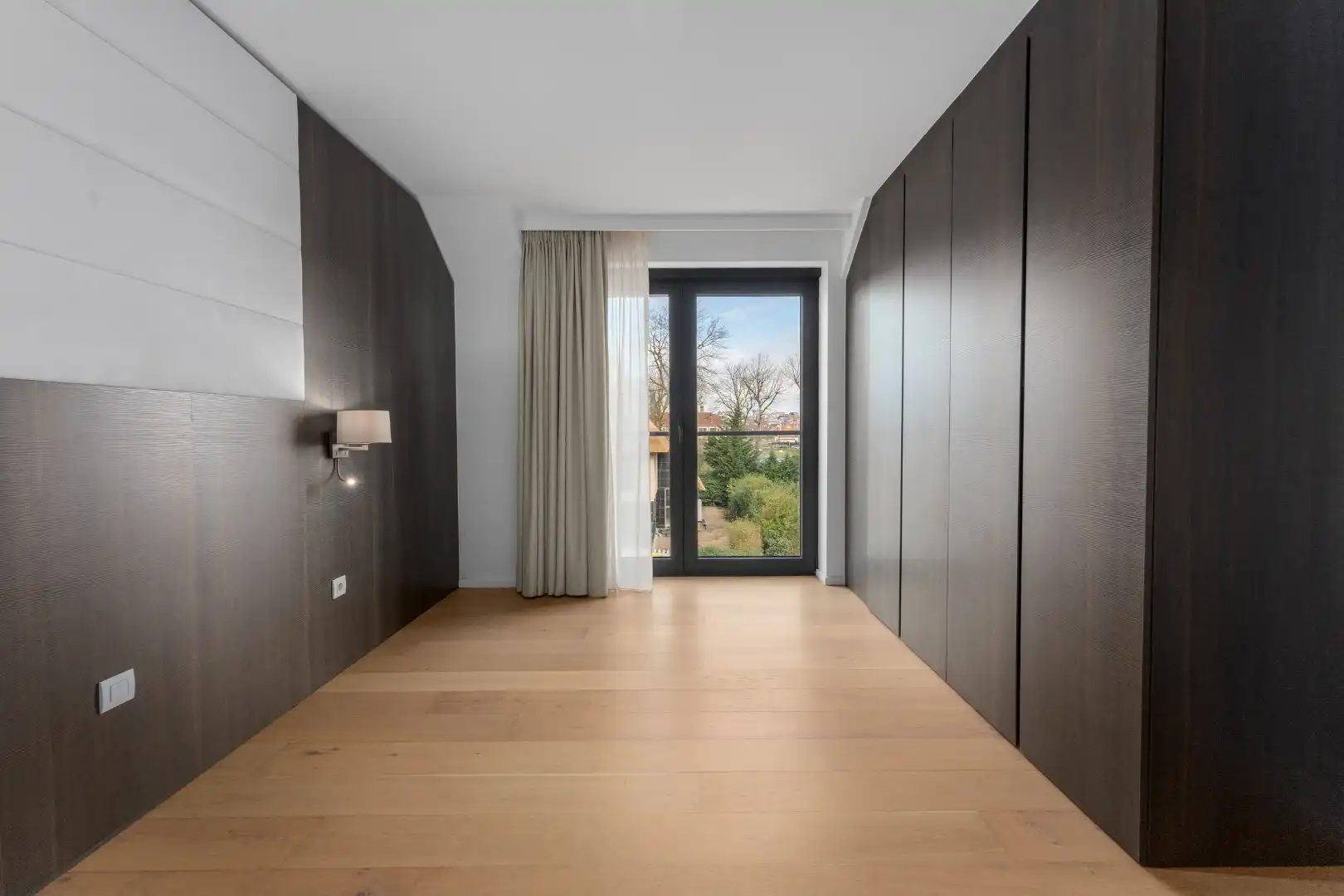 Mooie serviceflat te koop in standingvol gebouw foto 8