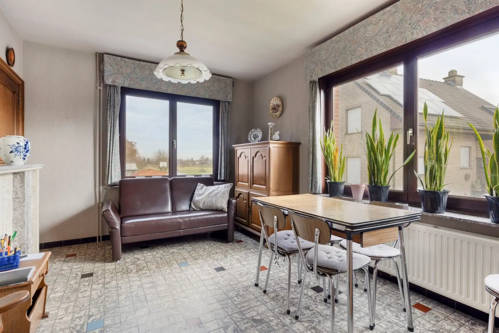 Open bebouwing met open zicht en renovatiepotentieel foto 8