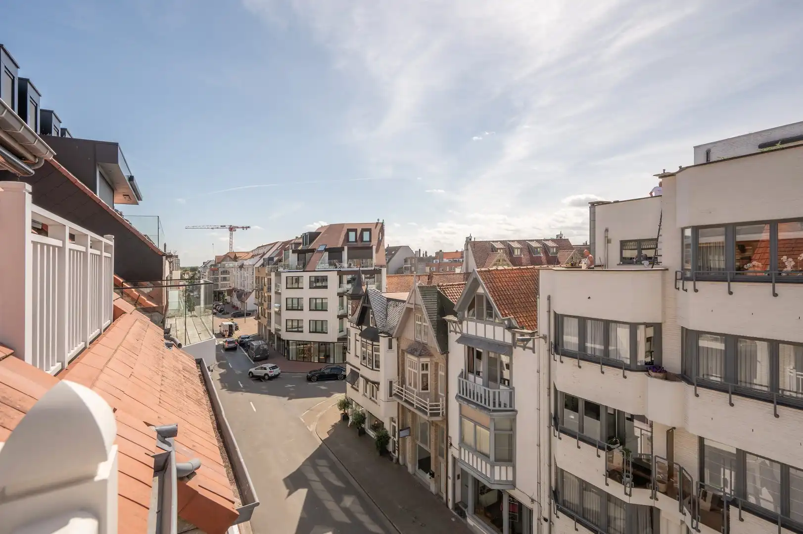 Subliem appartement met mooi zonneterras op wandelafstand van de winkels en het strand. foto 4