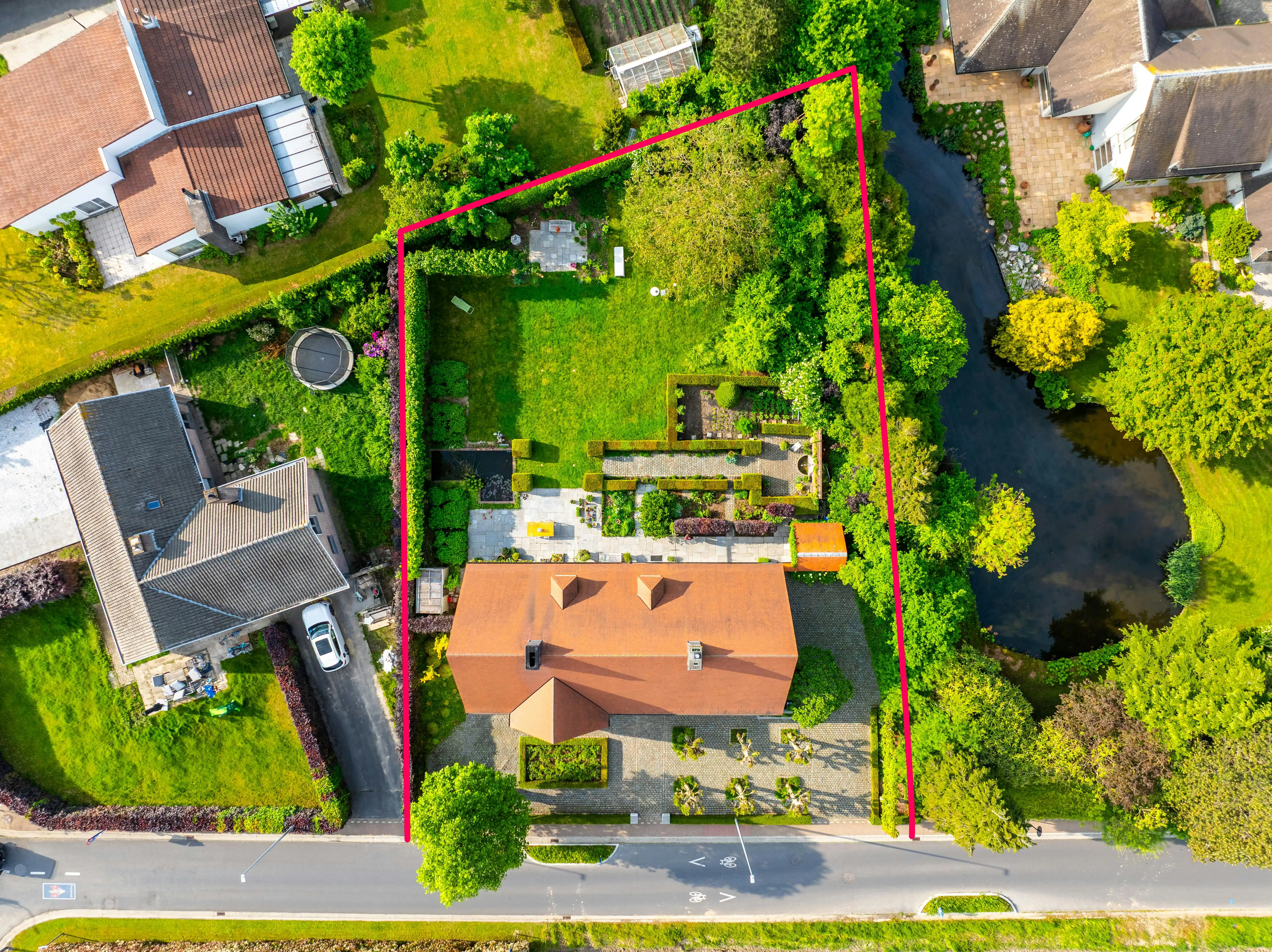 Exclusieve villa nabij het Sterrebos in Rumbeke foto 4