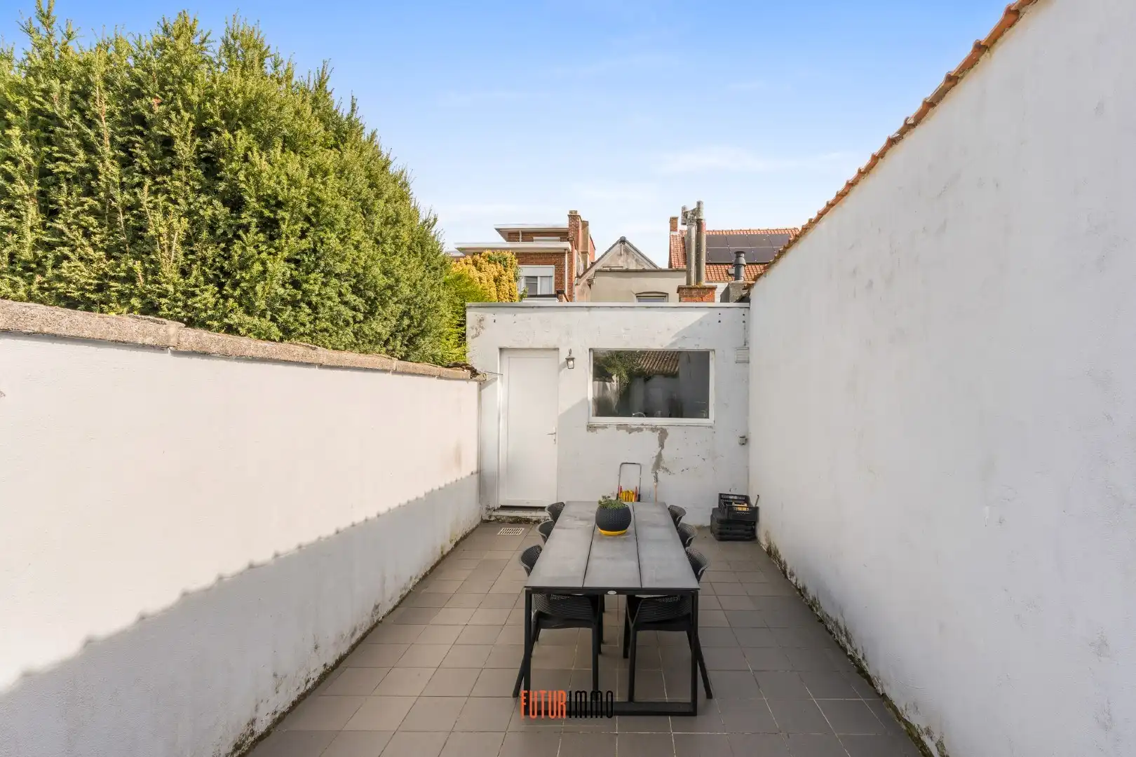 Centraal gelegen 5-slpk woning nabij Frunpark Izegem foto 12