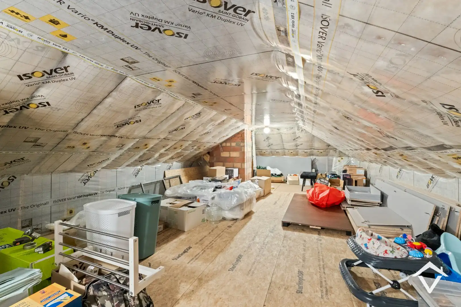 Te koop Alleenstaande woning met 3 slaapkamers en garage centraal gelegen te Wijnendale foto 26