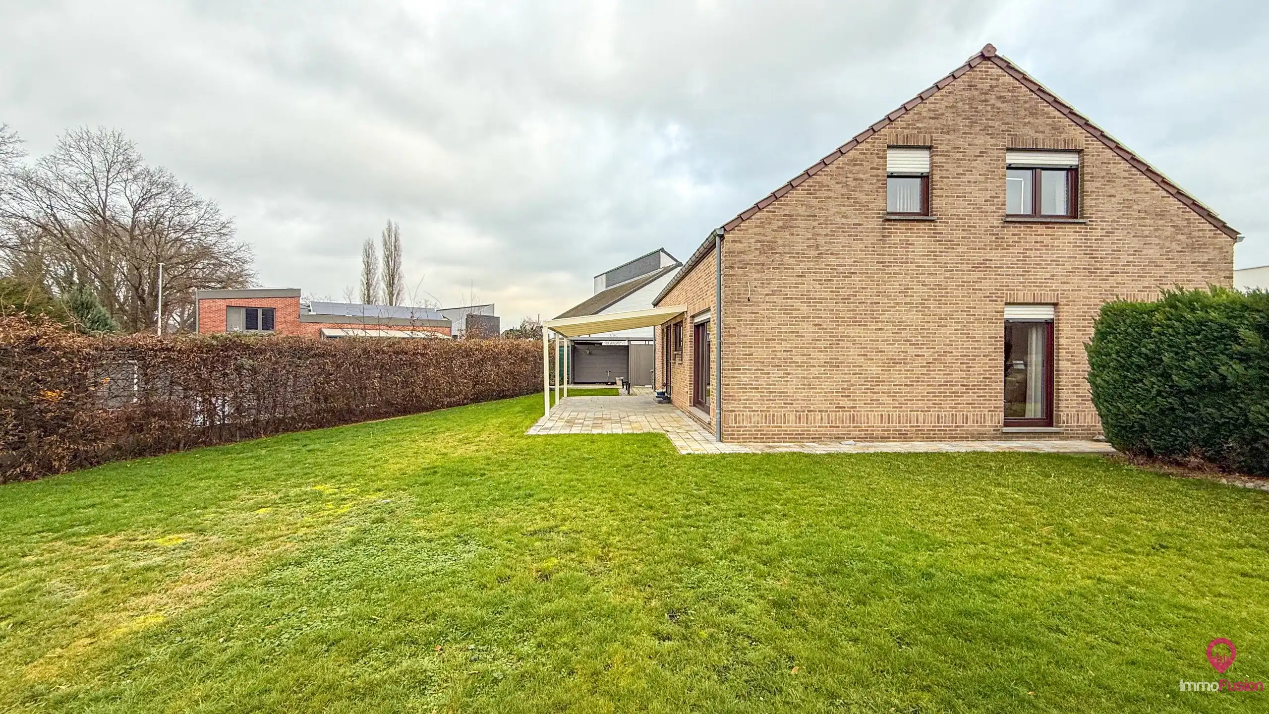 Instapklare woning met 4 slpks, inpandige garage + kelder!  foto 49