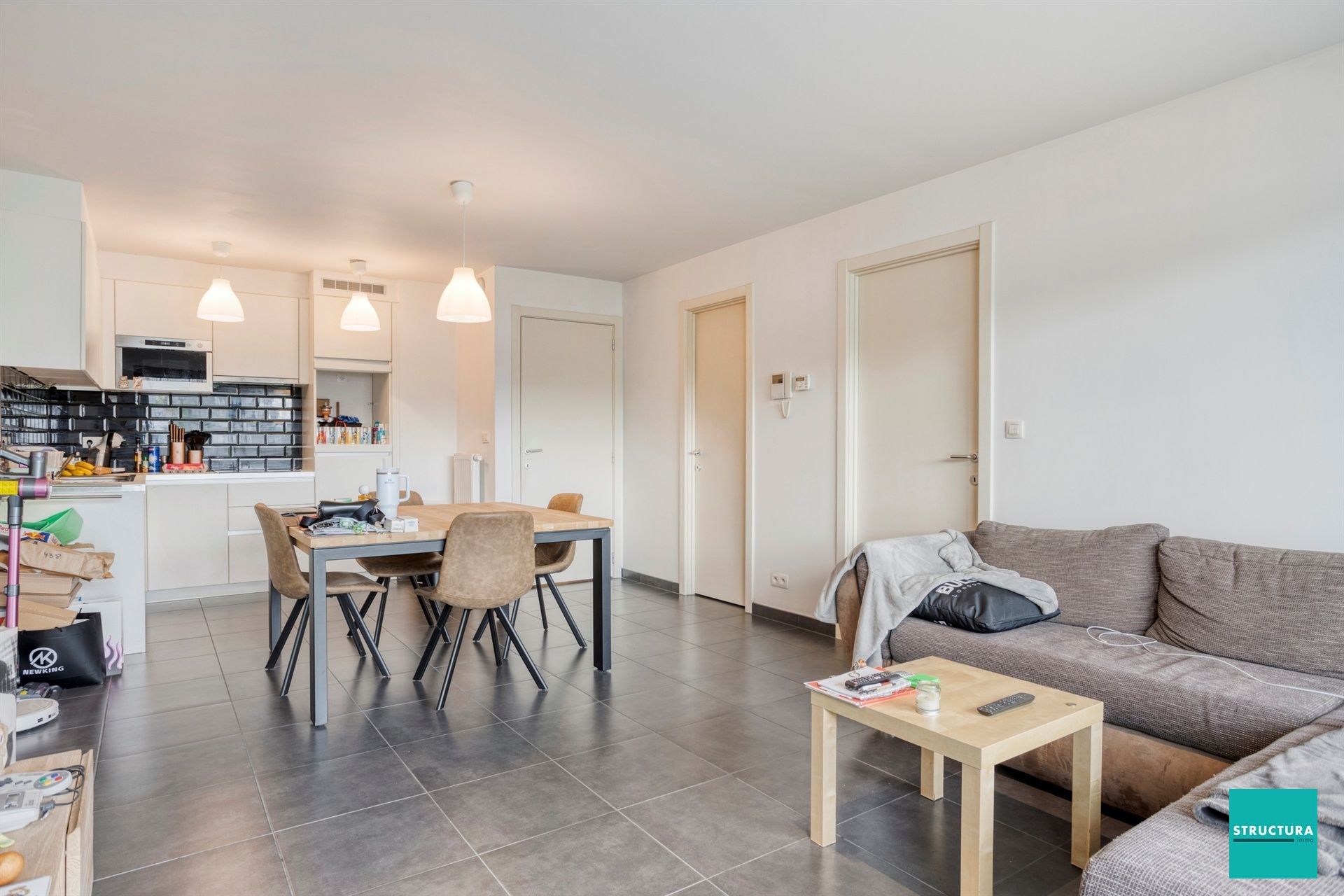 Gelijkvloers appartement met tuin en autostaanplaats foto 4