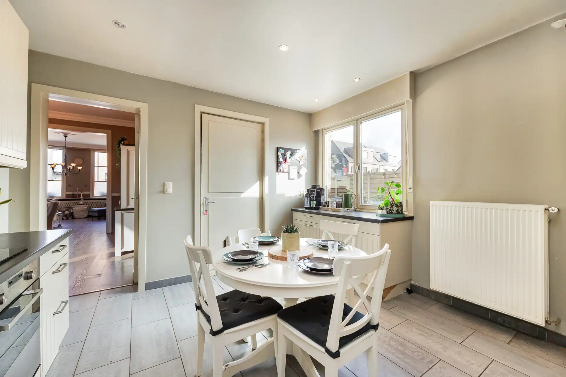 Charmante woning in hartje Herenthout foto 3