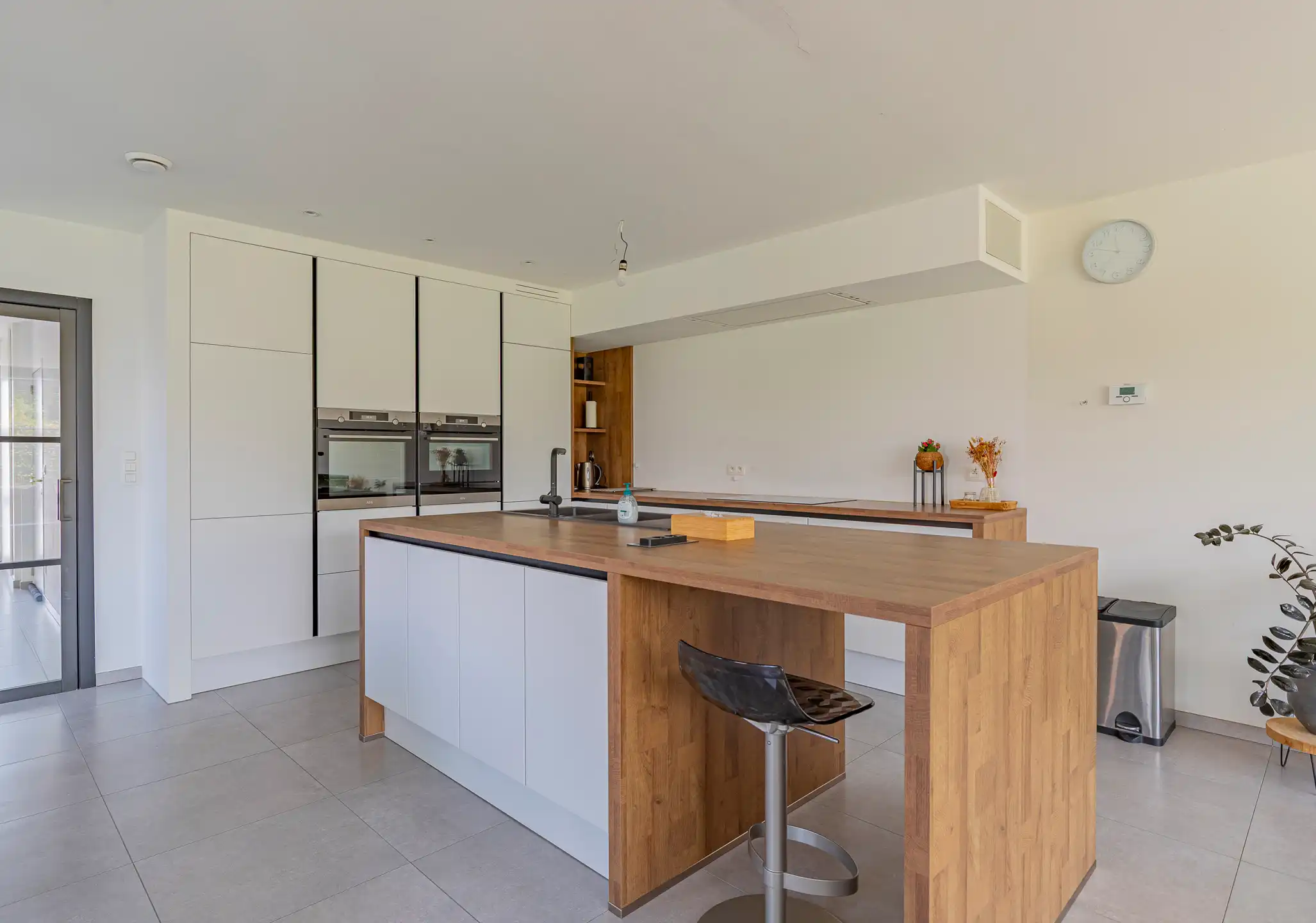 WICHELEN - Recente, perfect instapklare woning met 4 kamers foto 9