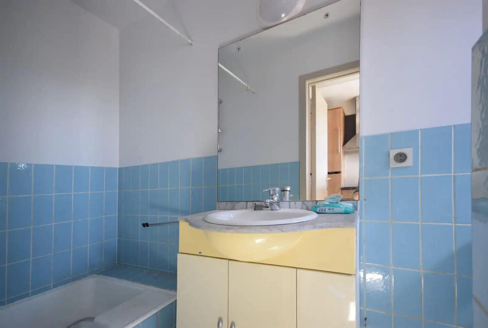 Gezellig duplexappartement te huur in het centrum van Lichtervelde, vlakbij het station foto 5