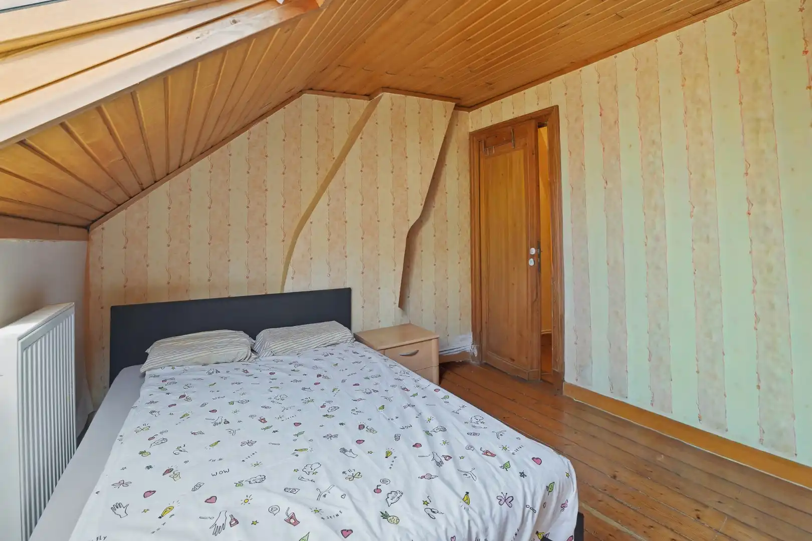 Te renoveren stadswoning op topligging in Brugge foto 13