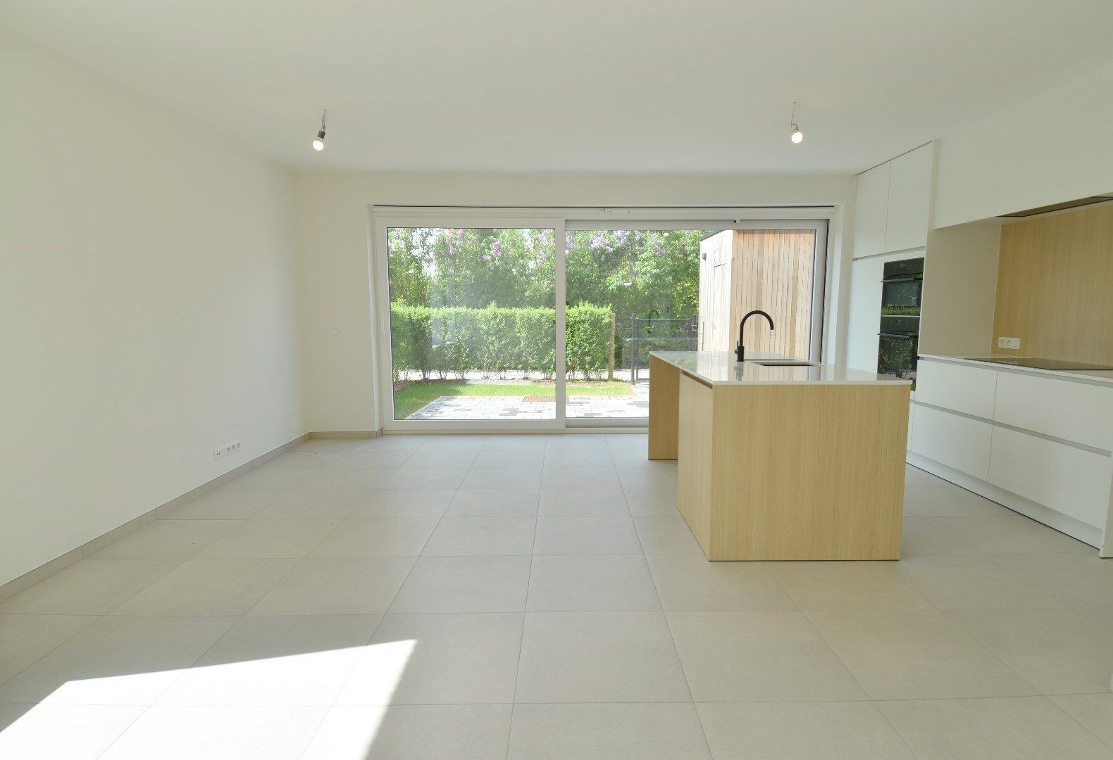 Nieuwbouwwoning te Heuvelland, tuin en 3 slaapkamers foto 3