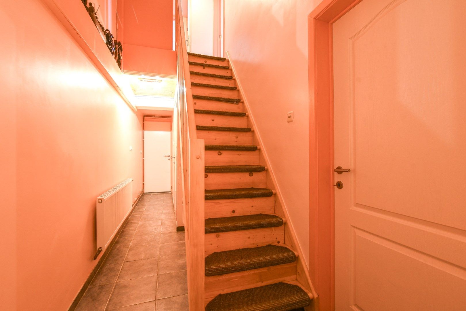 Instapklaar 3-slaapkamerappartement met koer & terras – vlak bij Grote Markt en jachthaven! foto 13