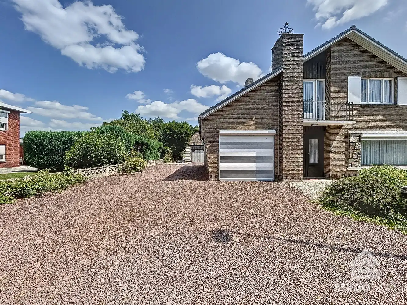 Charmante gezinswoning met potentieel op ruim hoekperceel in hartje Eksel foto 35