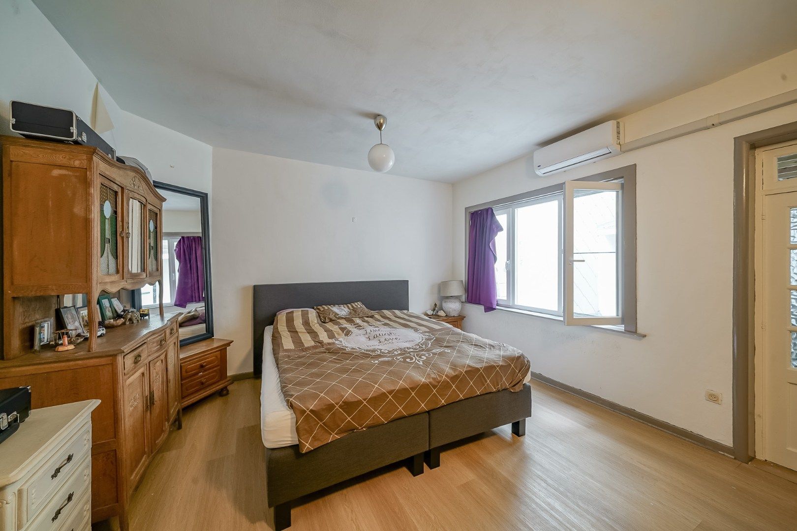 Verder af te werken woning met 5 slaapkamers in centrum Oostende foto 9