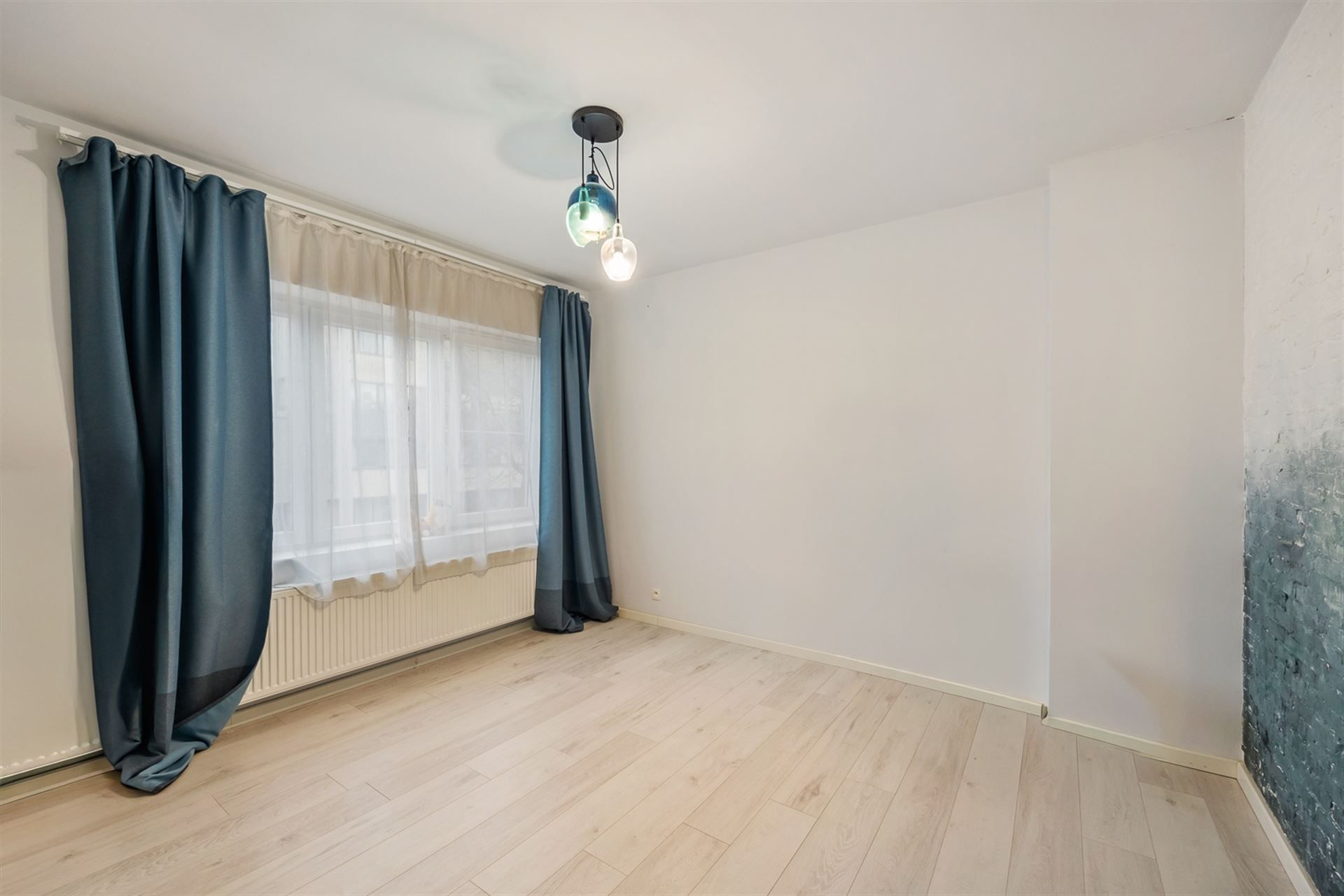 Instapklare en Ruime Gezinwoning met Tuin en Garage foto 11