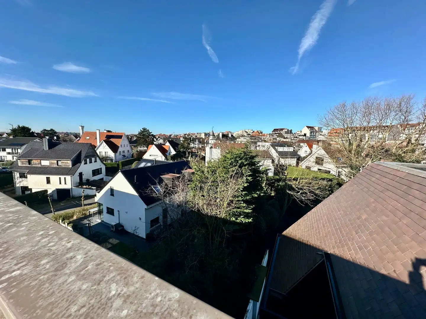 Ruim en zonnig appartement van 122 m² met open zicht op het Zegemeer. foto 25