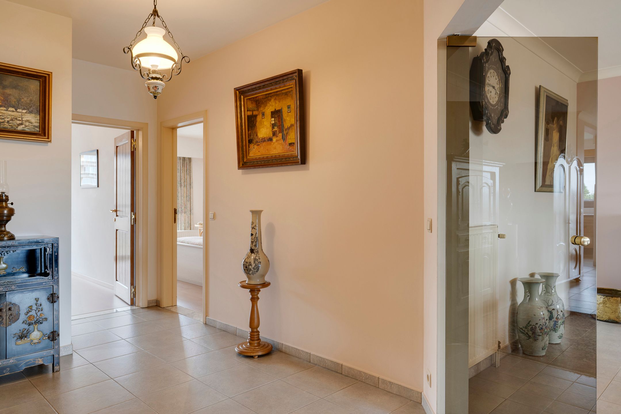 Leuk appartement met 2 terrassen en garagebox foto 3