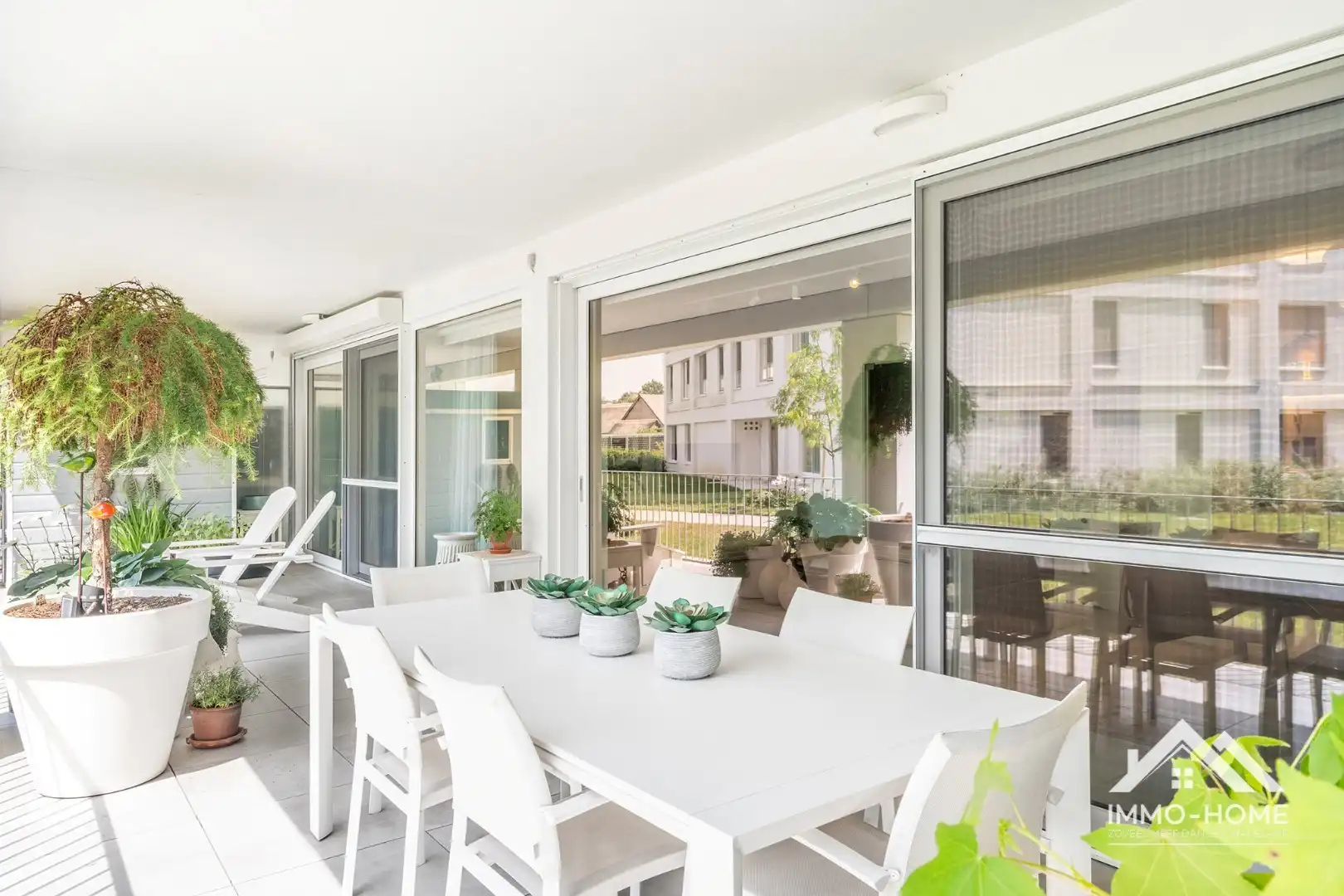 Uitzonderlijk appartement met heel ruim terras foto 4