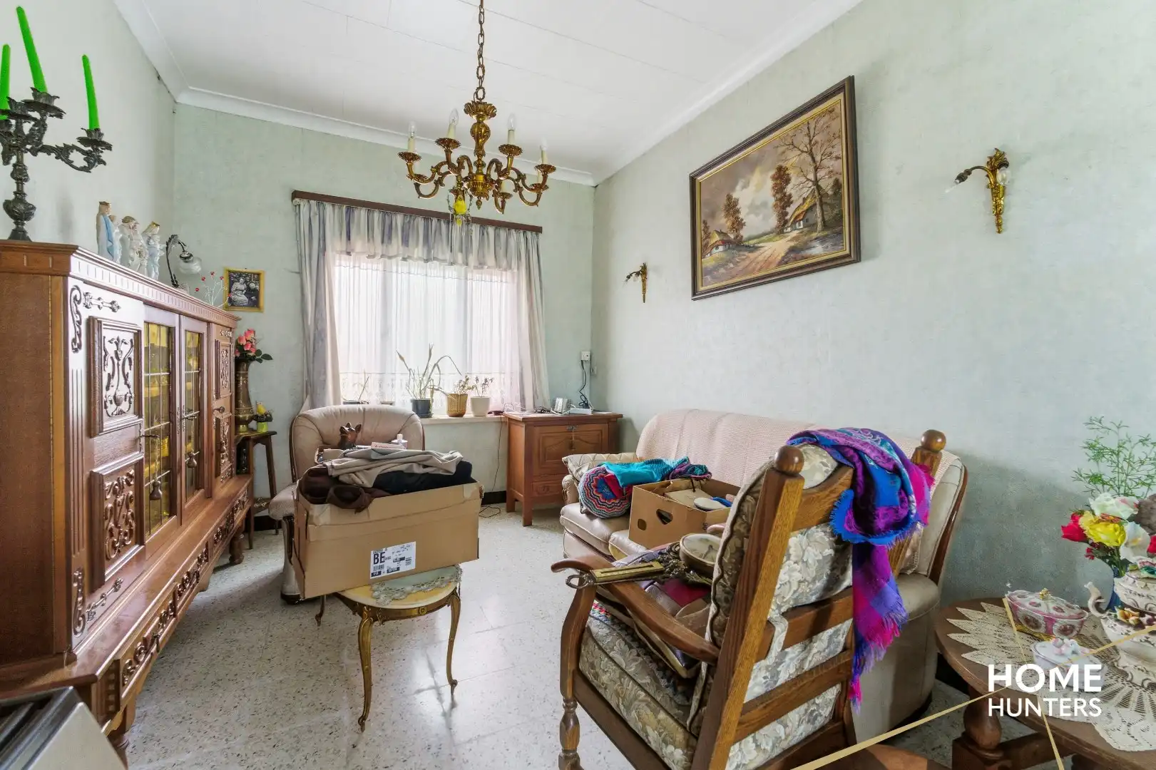 Te renoveren woning met garage en tuin in landelijke omgeving nabij Zonnebeke foto 9