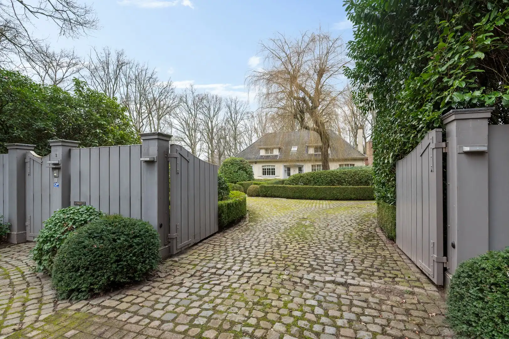 Stijlvolle villa in gegeerde doodlopende straat foto 30