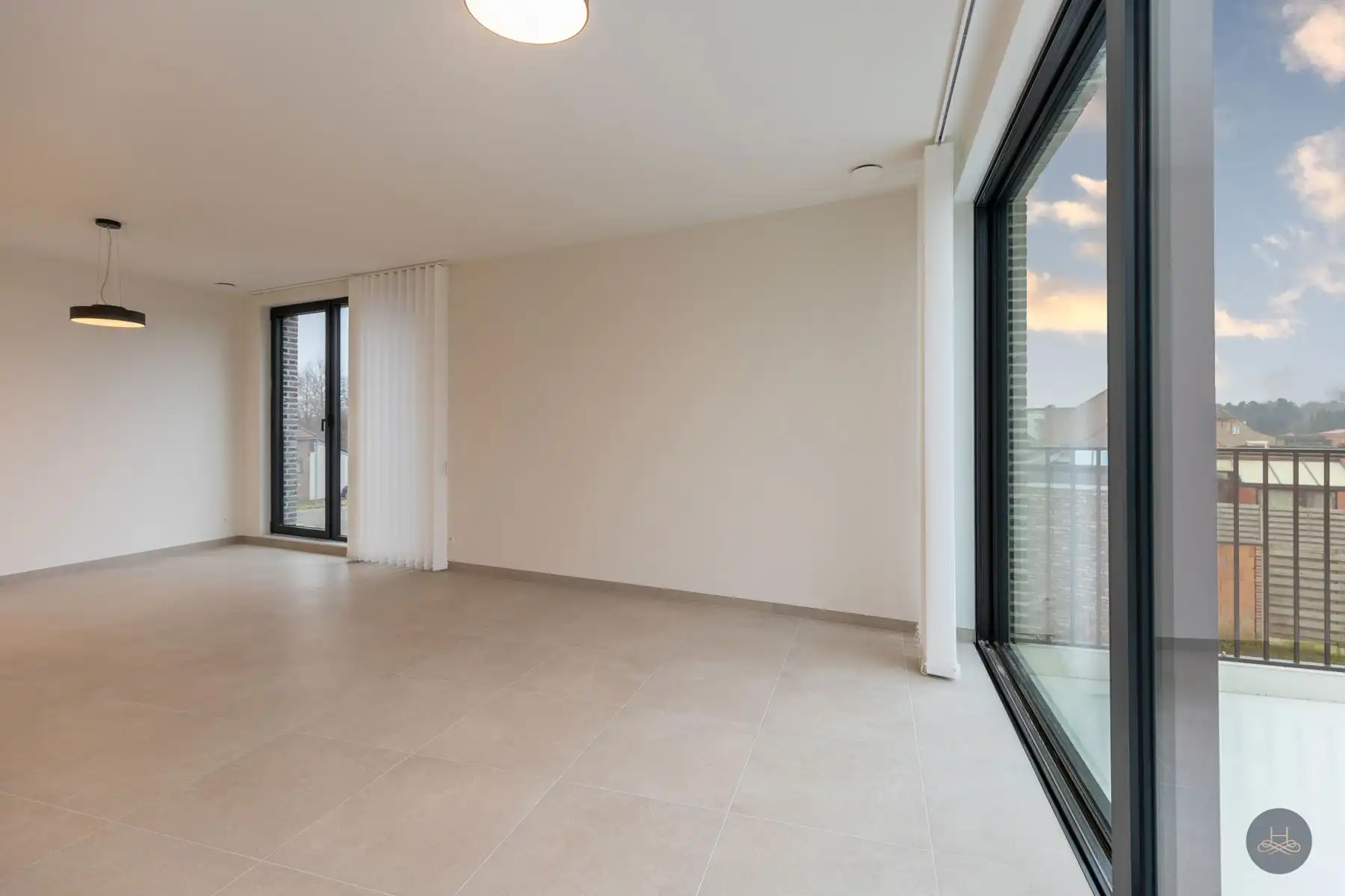 Recent BEN appartement met fantastisch uitzicht foto 9