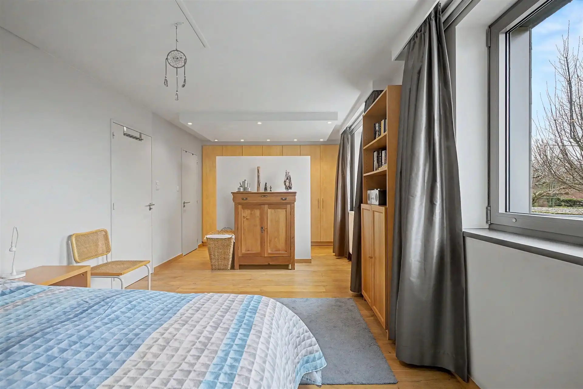 Stijlvolle gezinswoning met 3 slaapkamers en thuiskantoor (926m²) foto 19