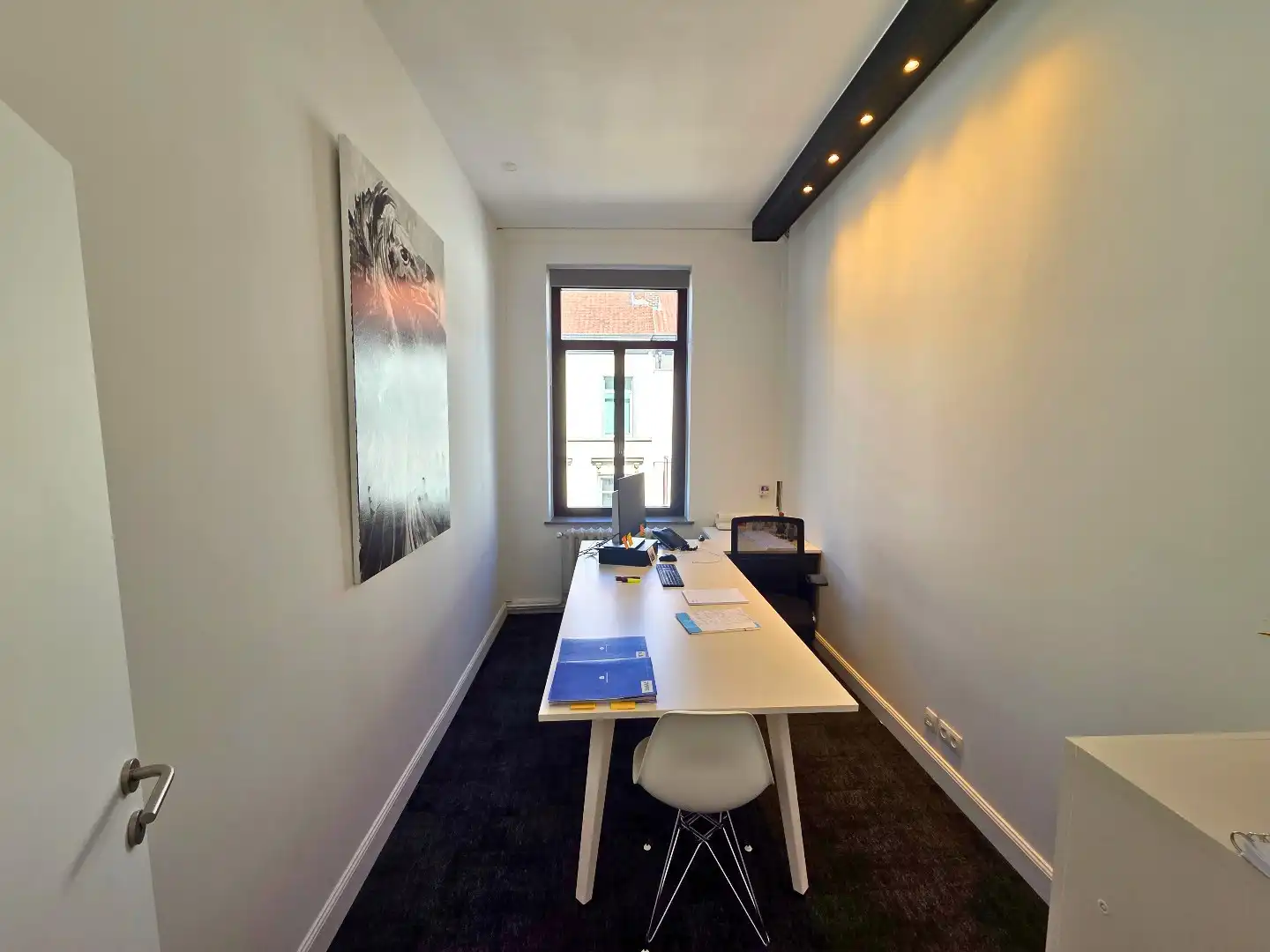 Kantoorruimte nabij de rechtbank van 325 m² foto 9