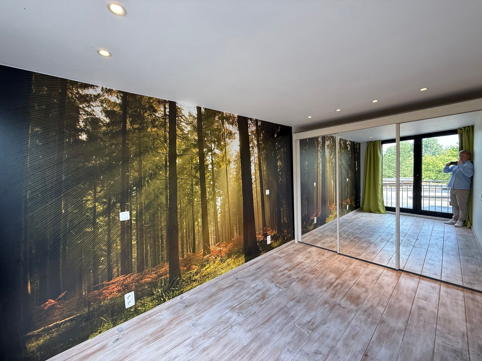 SCHELLEBELLE - Gerenoveerde rijwoning met gezellig terras. foto 9