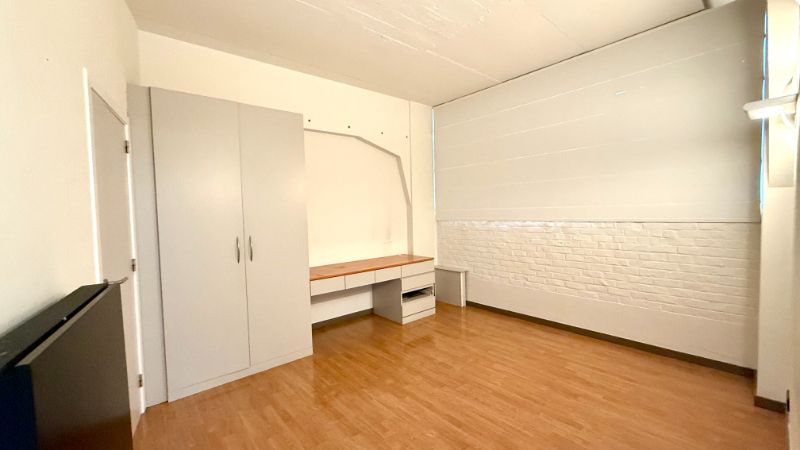 Centraal gelegen loft met prachtig uitzicht op de Leiearm foto 16