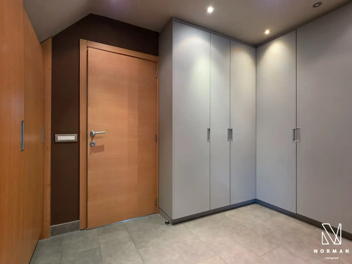 Prachtig domein met luxueuze instapklare villa, grote tuin en landbouwgrond in Hulste foto 26