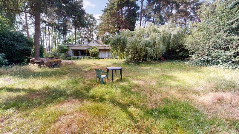 Rustig en gunstig gelegen te renoveren villa van 375m² op 48 are foto 19