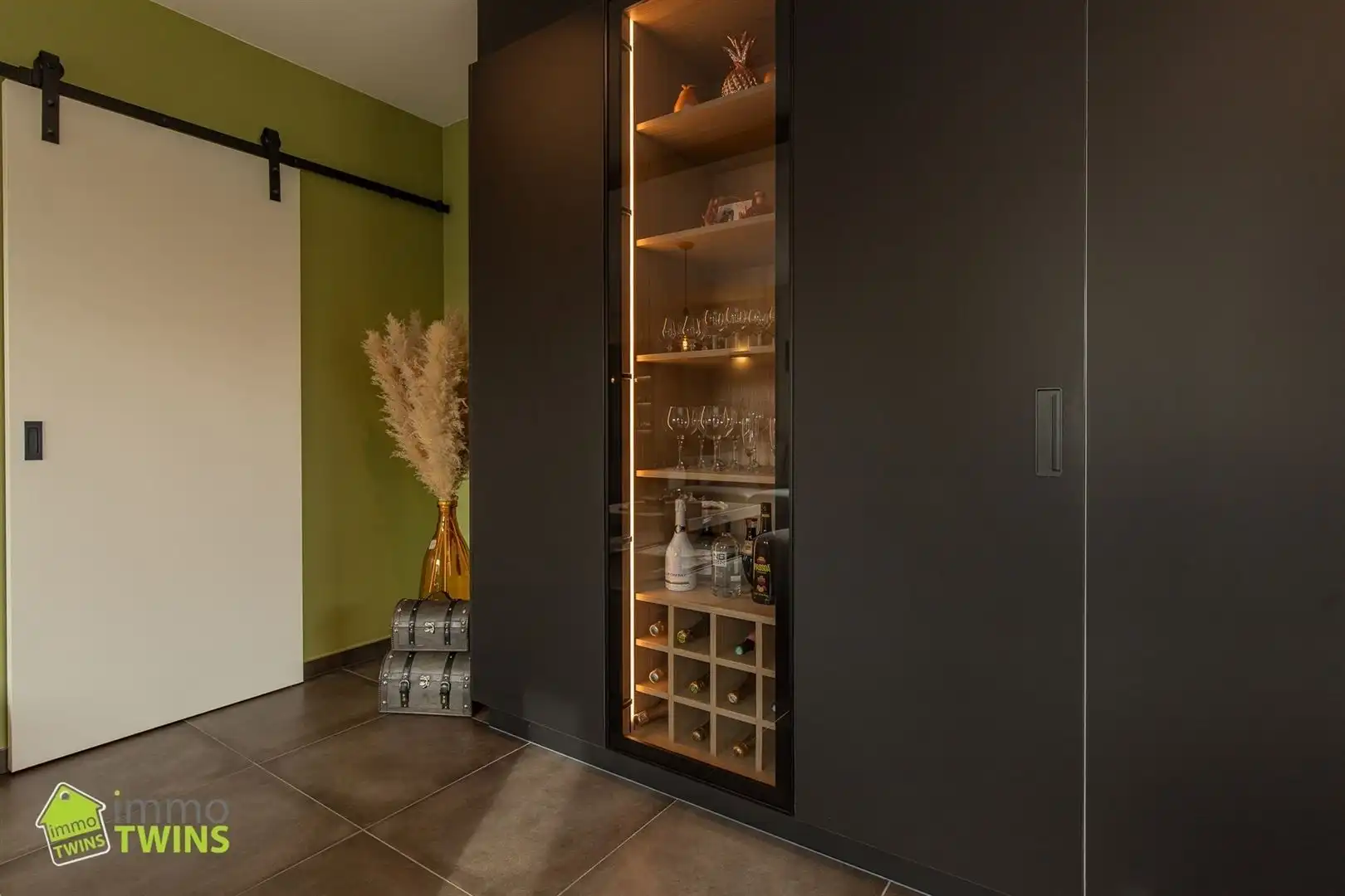 Instapklare en stijlvolle HOB met bijgebouw, tuin en visvijver te Dendermonde (Schoonaarde) foto 8