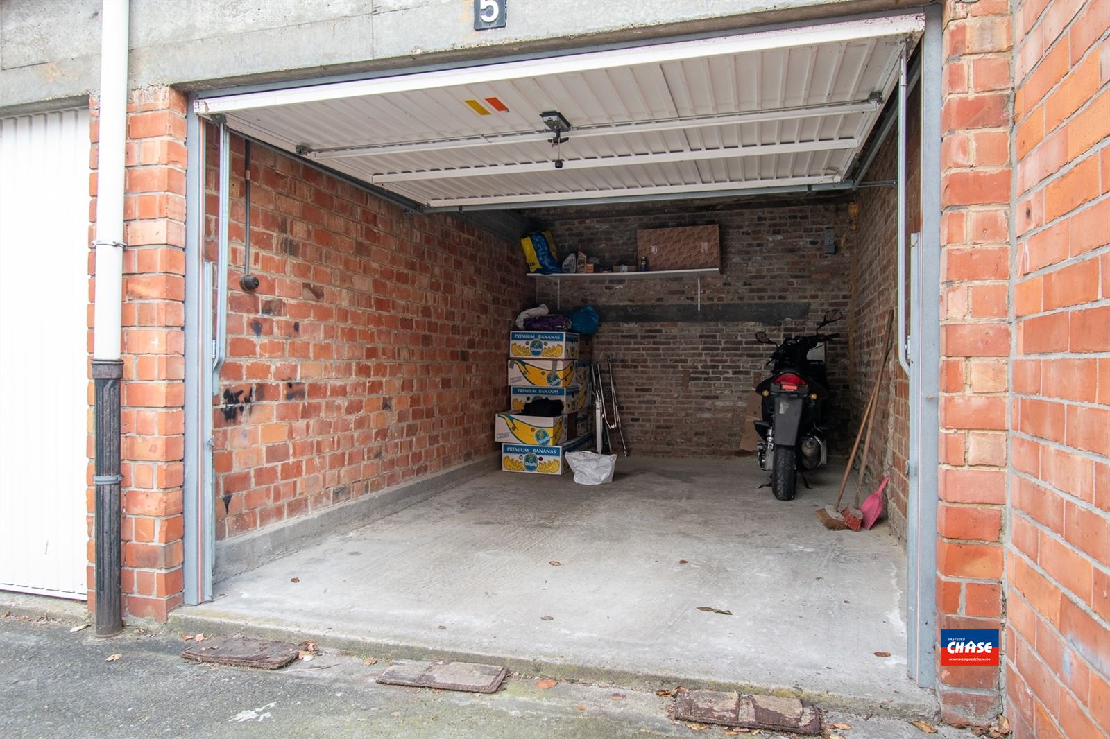 Garagebox in het centrum!  foto 3