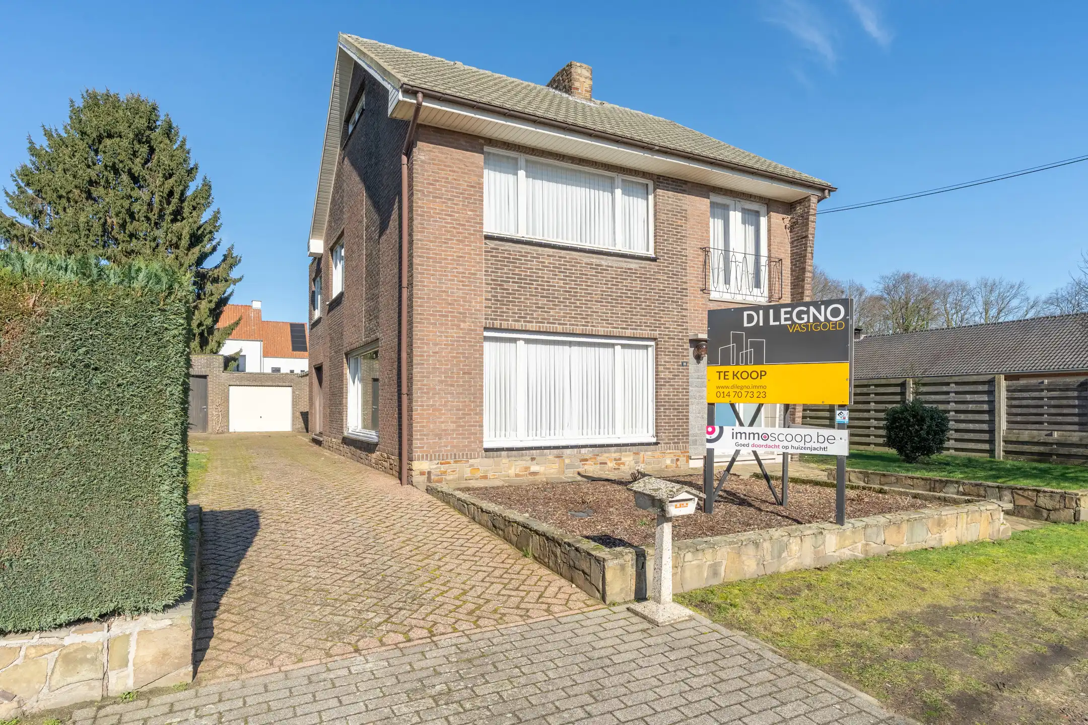 Hoofdfoto van de publicatie: Te renoveren woning met veel potentieel te Kasterlee