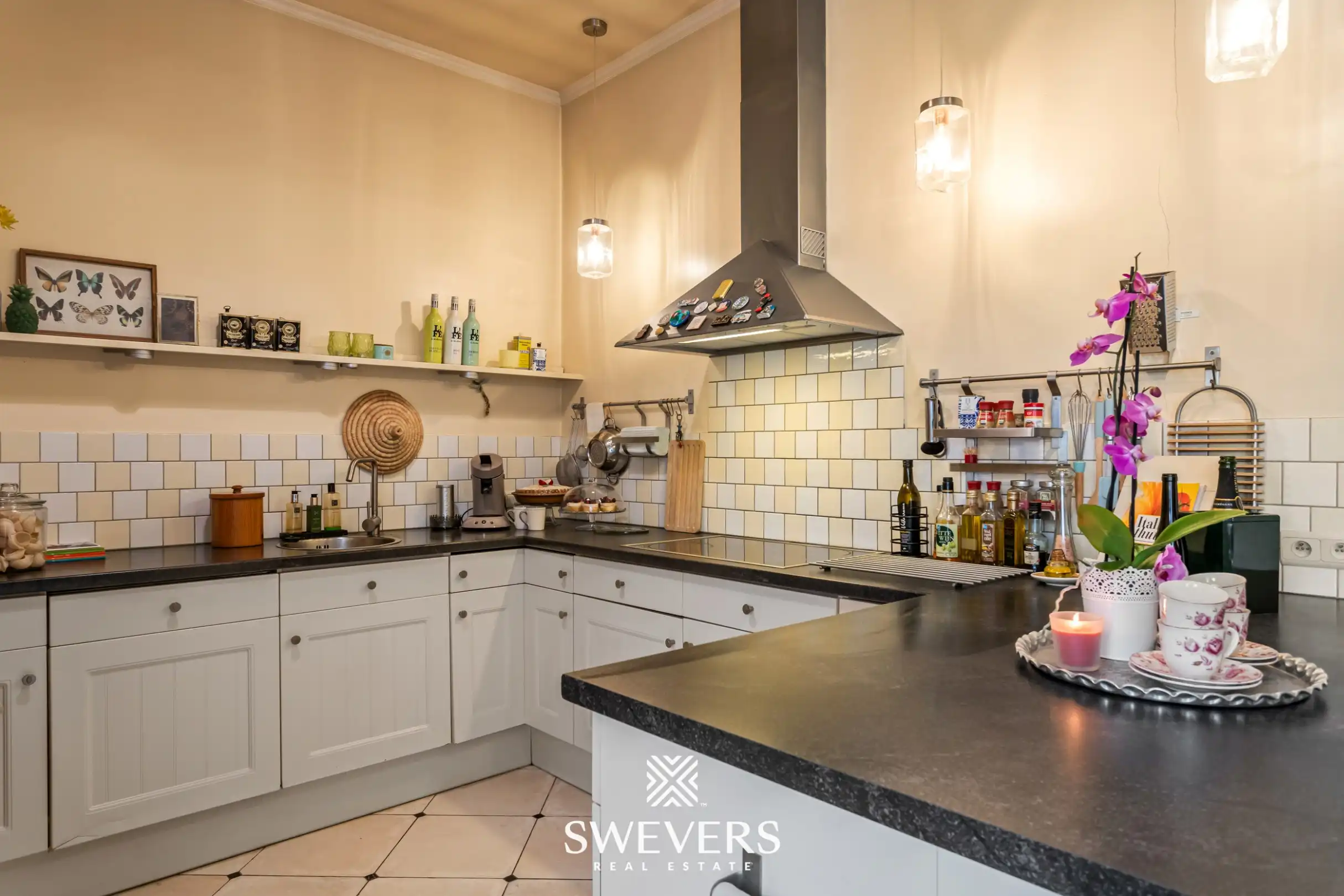 Ruime instapklare gezinswoning met uitzonderlijke woon- én werkmogelijkheden foto 19