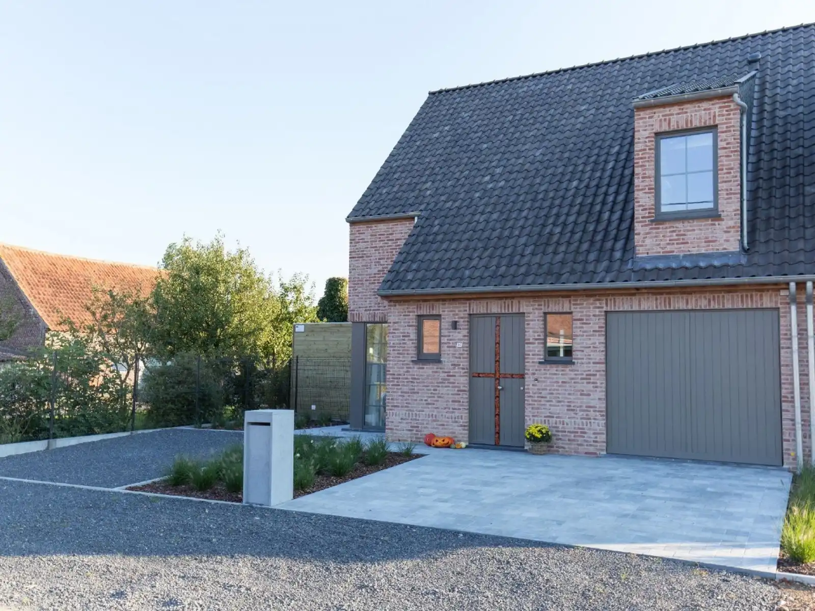 Gezinswoning met landelijk zicht, 3 slaapkamers, garage. foto 6