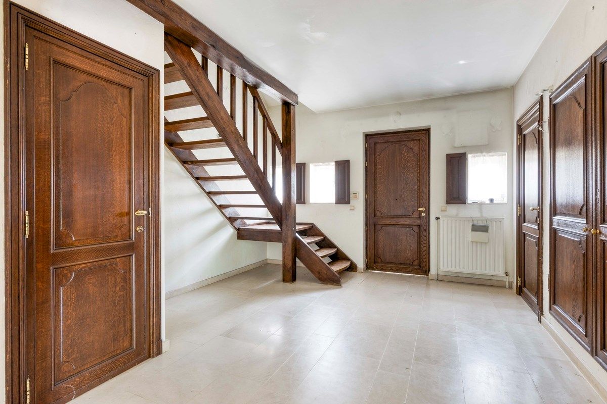 Ruime villa te Gaasbeek foto 3