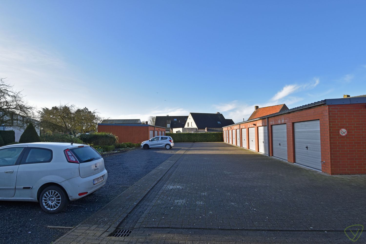 Zeer ruim duplex-appartement in de dorpskern van Sint-Laureins foto 14