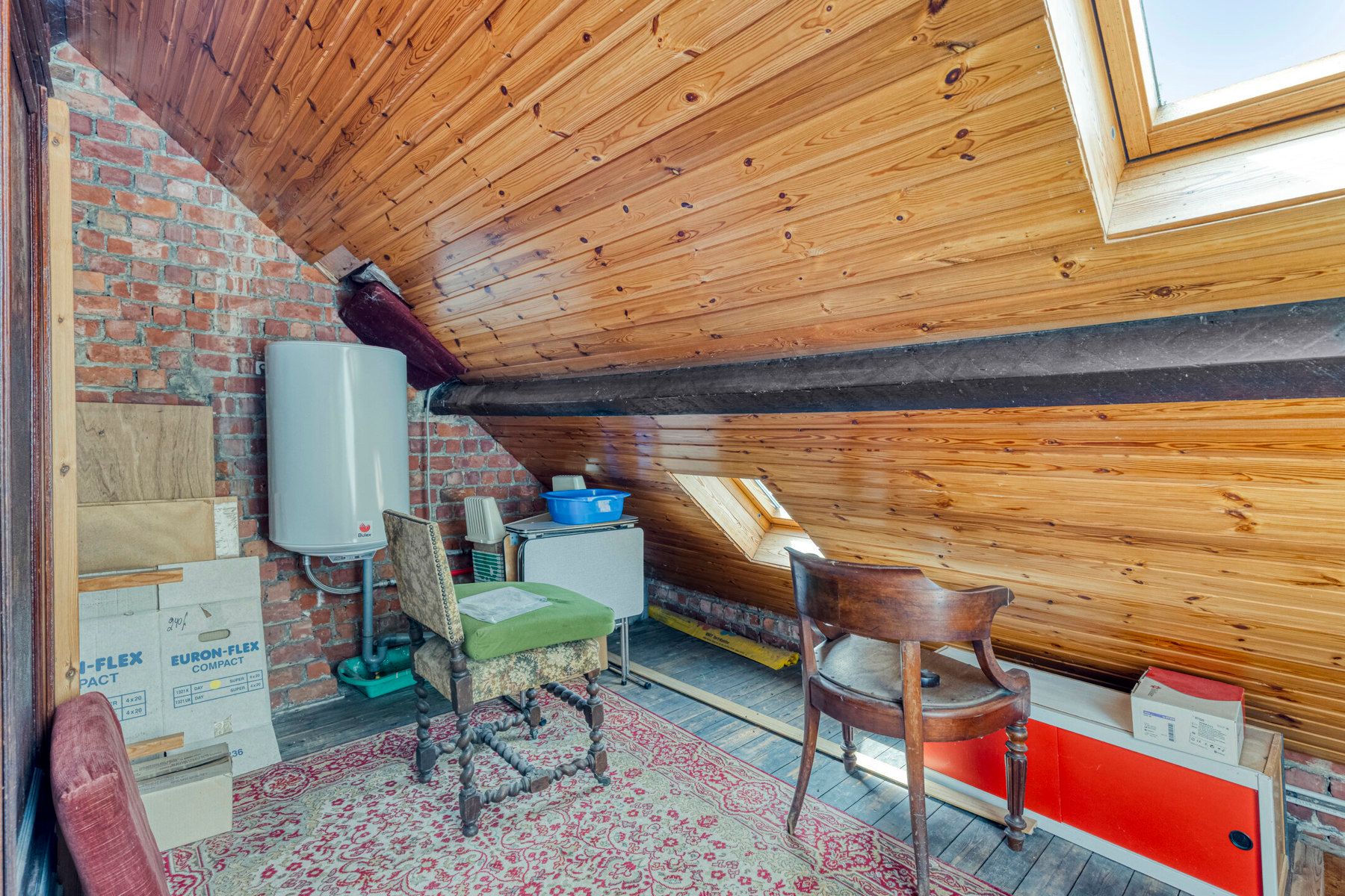 Charmante, deels te renoveren woning in landelijke omgeving foto 38