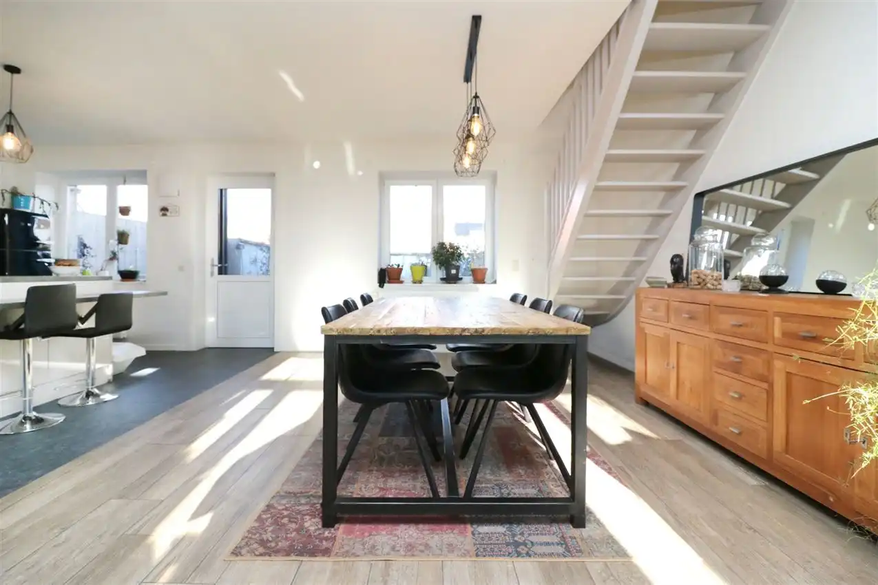 Rustig gelegen woning met 3 slpk., tuin en garage foto 32