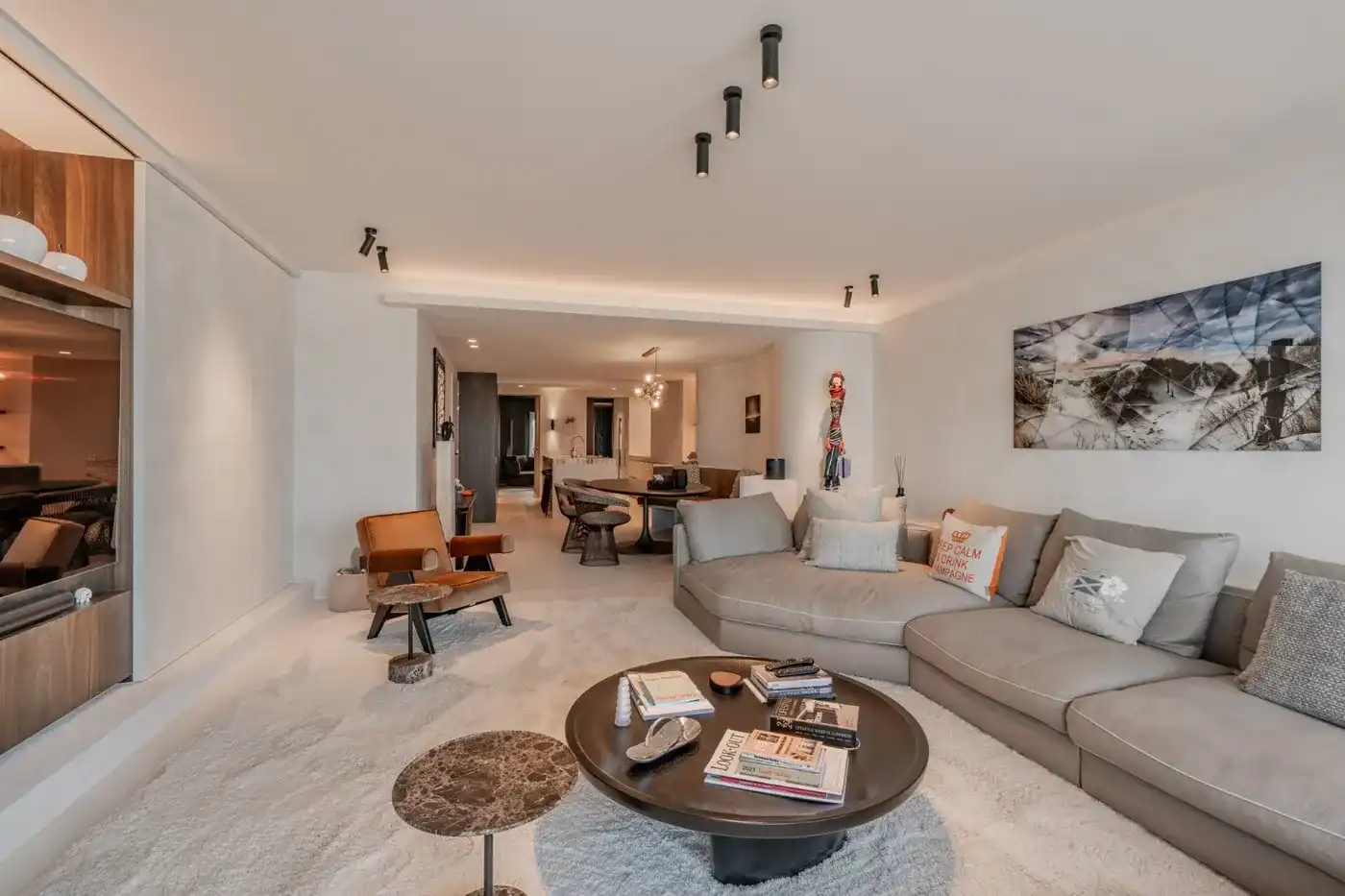 Uitzonderlijk duplexappartement met frontaal zeezicht foto 6