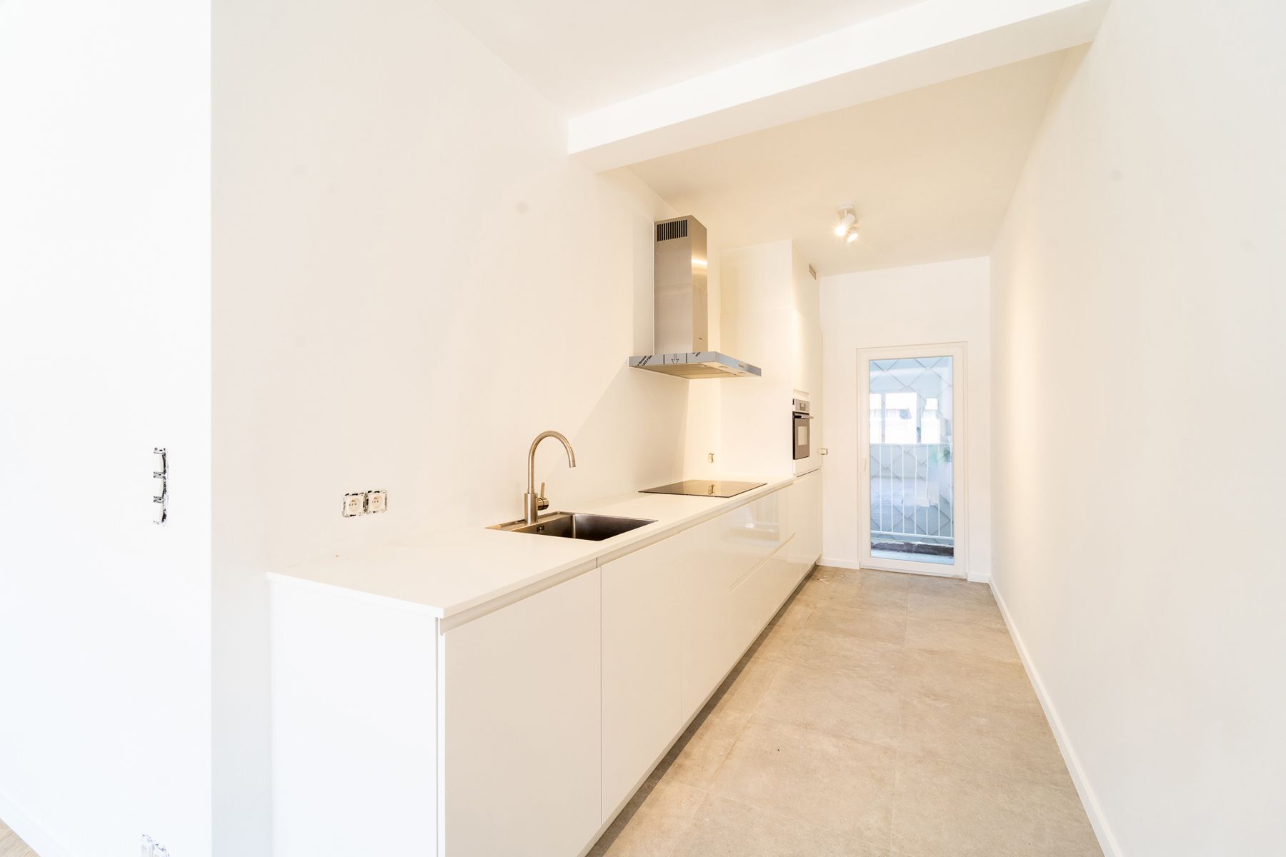 Gerenoveerd 2-slaapkamer appartement  foto 3