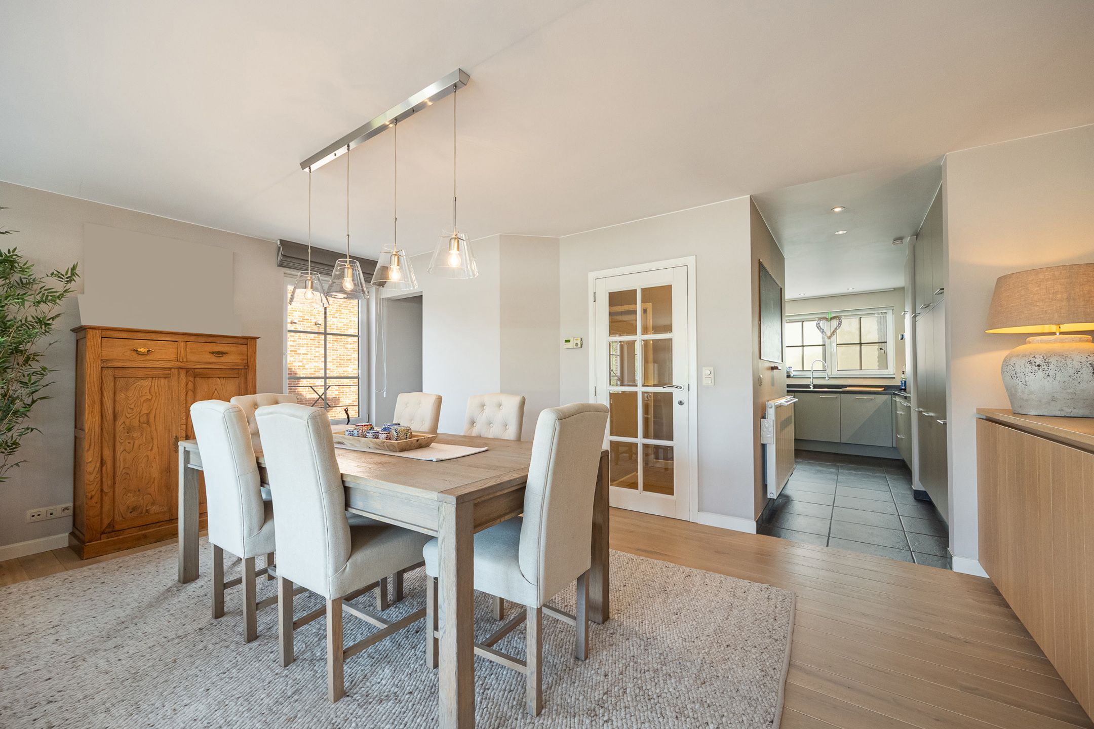 Volledig instapklaar duplex appartement met terras & garage foto 8