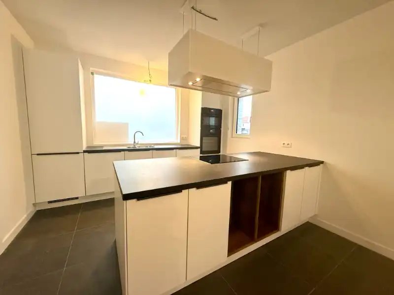 Ruime nieuwbouwwoning met 3 slaapkamers, tuin en carport foto 7