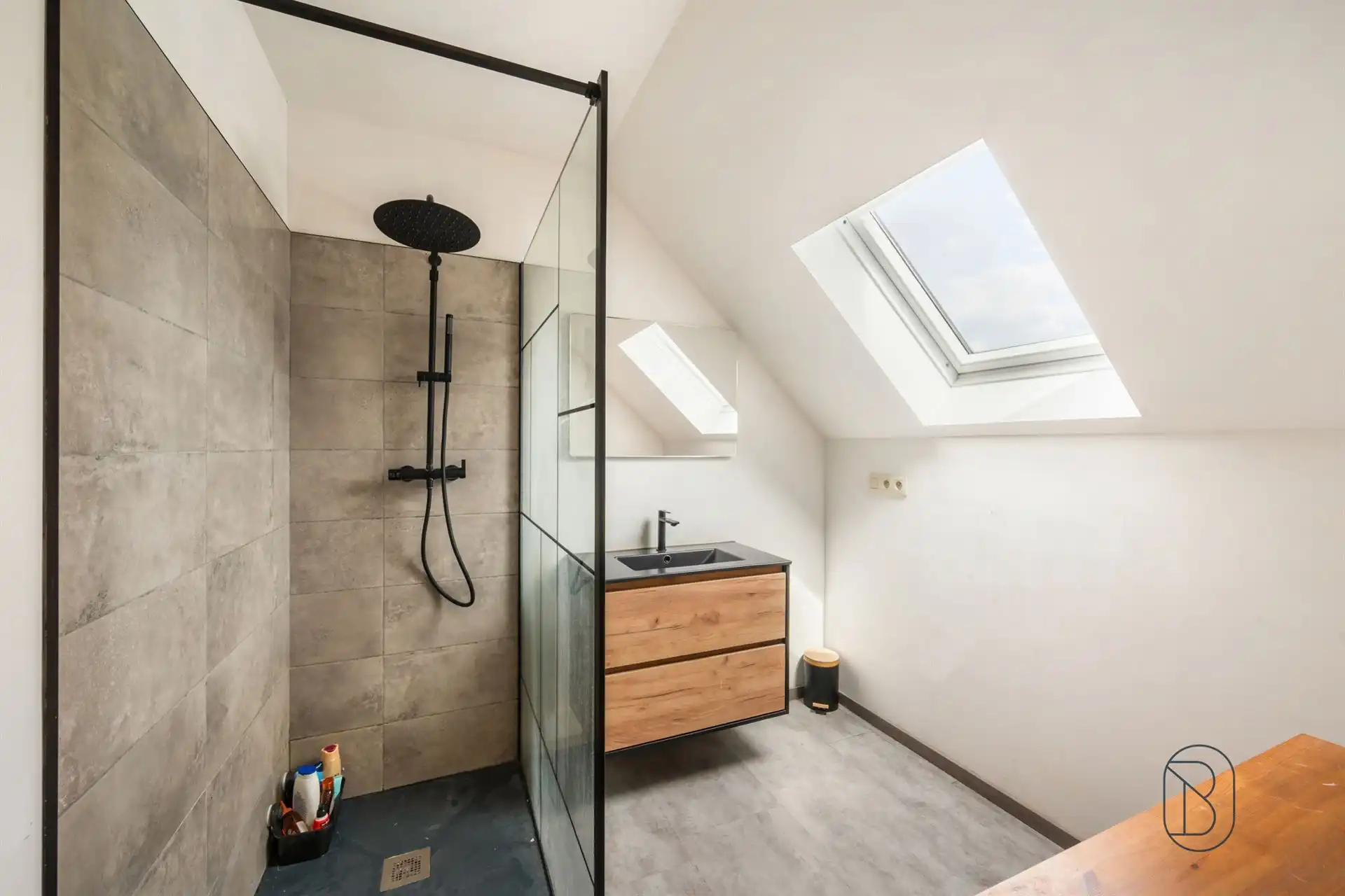 Ruime en energiezuinige woning met studio en tuin in Gaurain foto 20