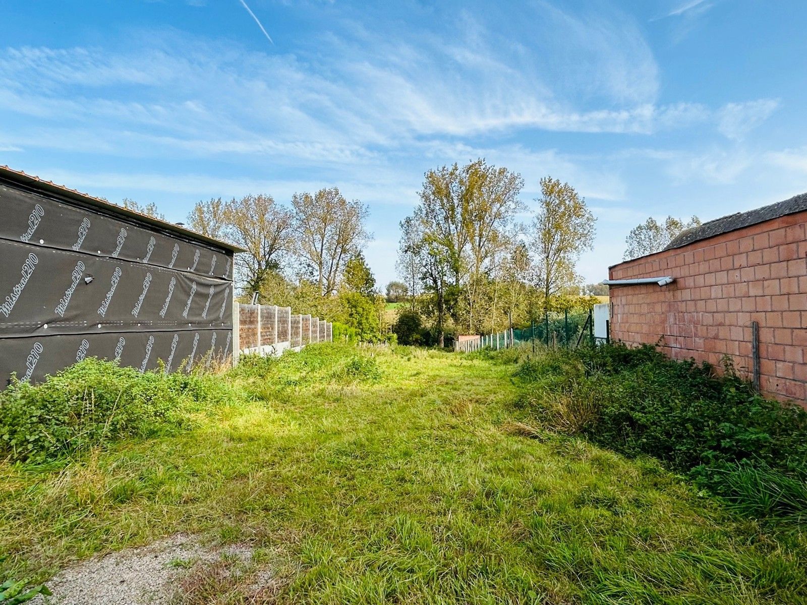 Mooi perceel bouwgrond van 10a met groene verzichten! foto 3