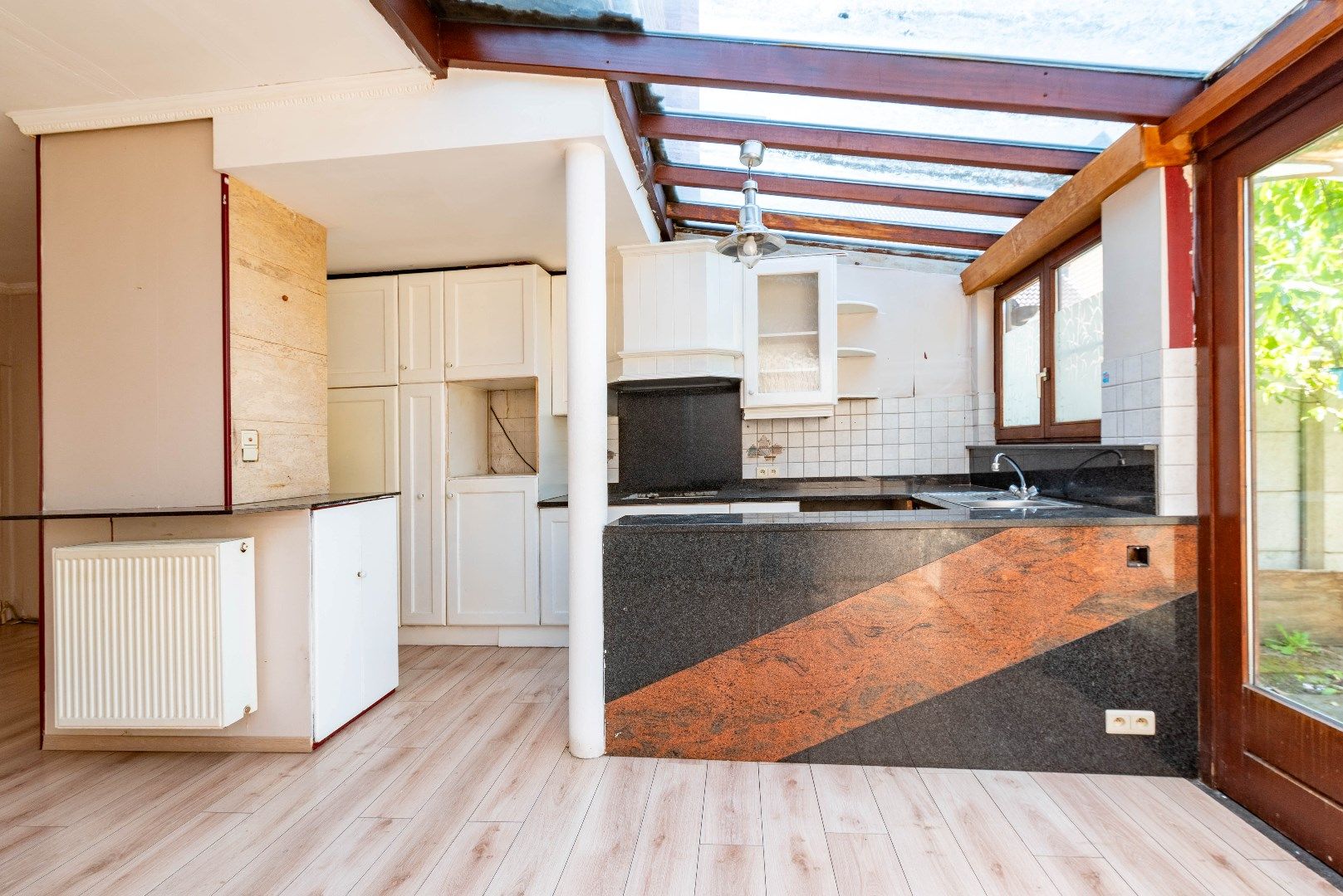 Te renoveren woning op centrale locatie te Hoboken foto 10