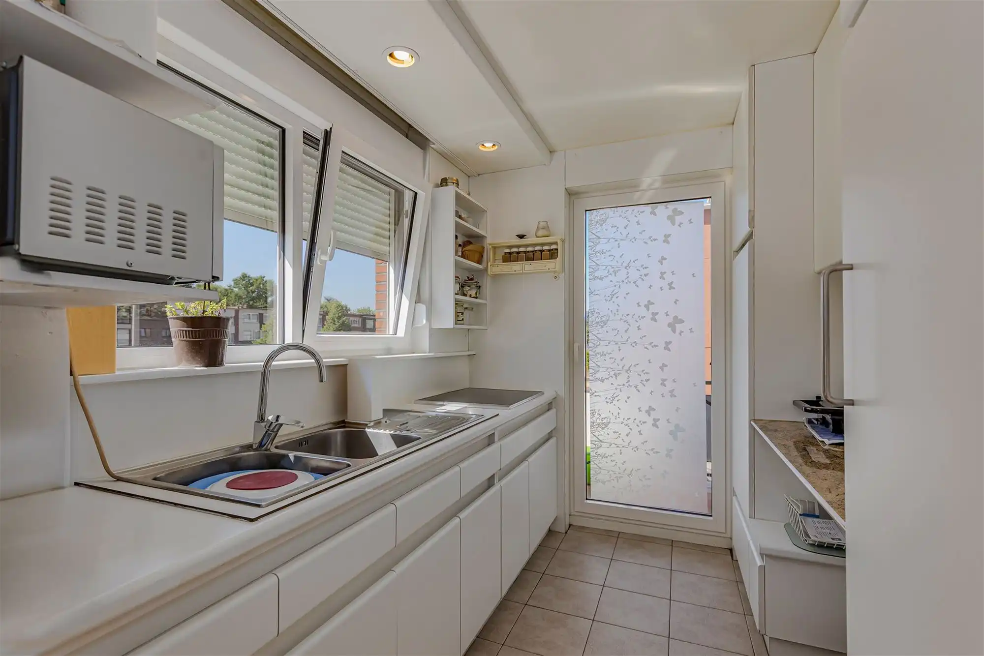 Instapklaar appartement met 2 slaapkamers in een rustige woonwijk te Deurne foto 5