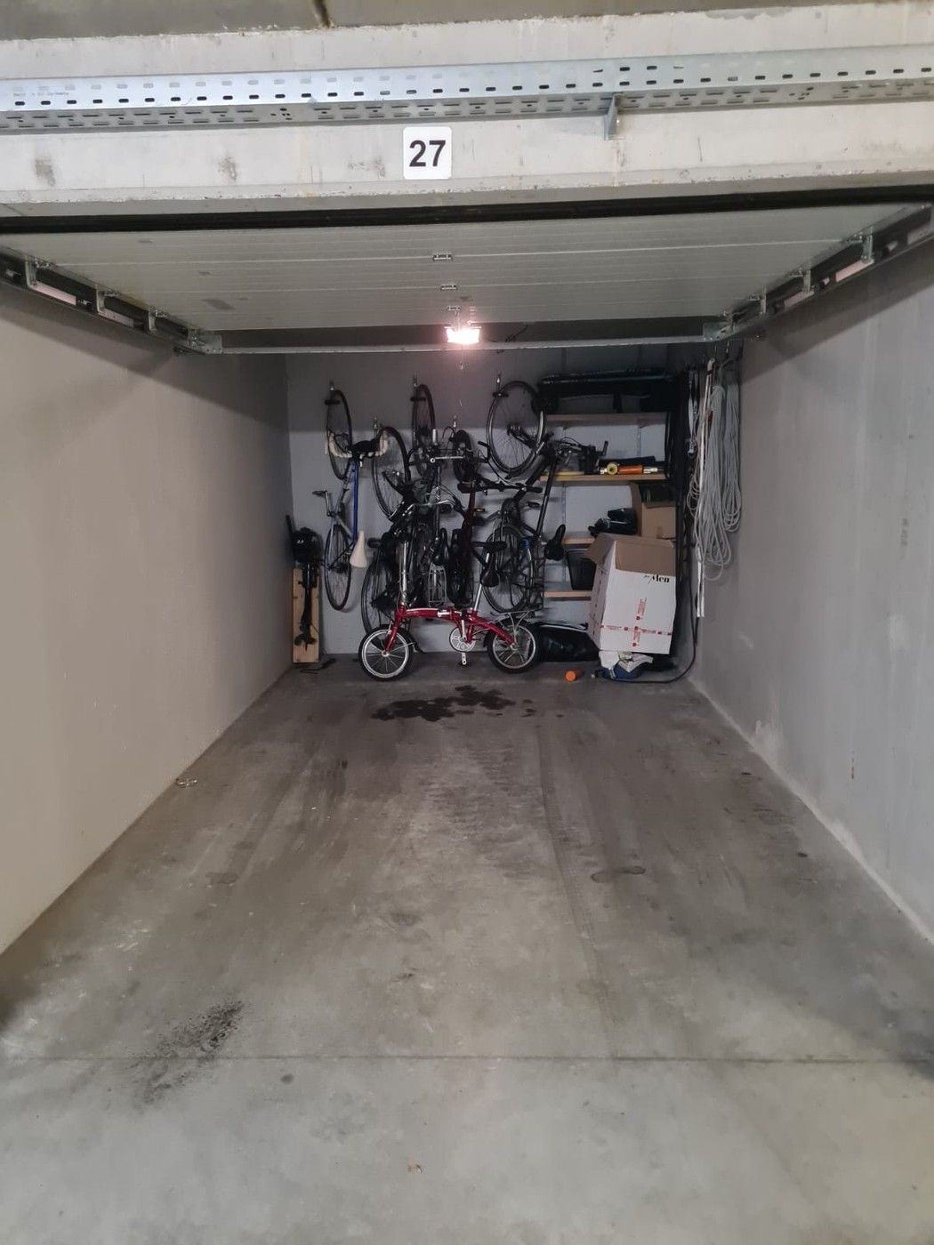 Garage in recent complex – Nieuwpoort foto 2